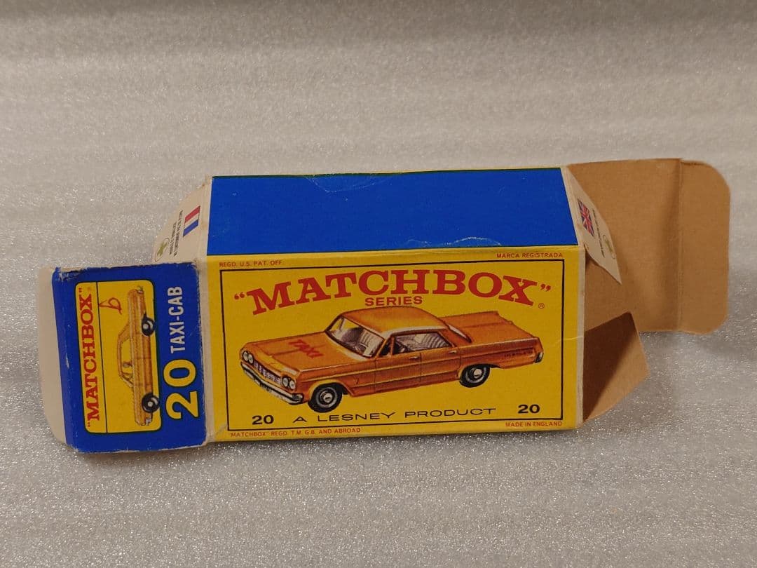 ミニカー MATCHBOX No.20 CHEVROLET IMPALA TAXI