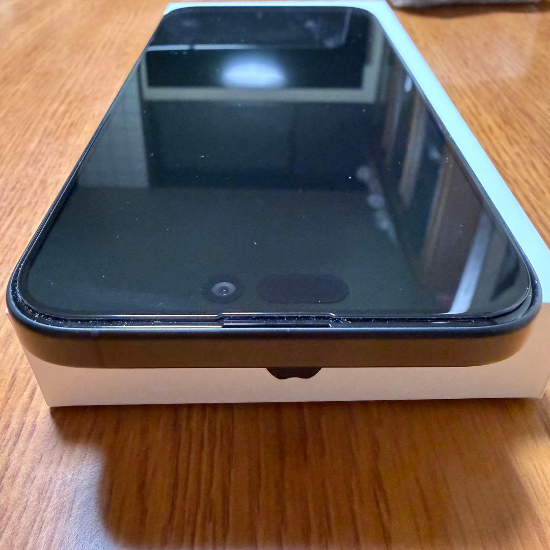 iPhone16 Plus 256㎇ TORRAS ケース ガラスフィルム付き