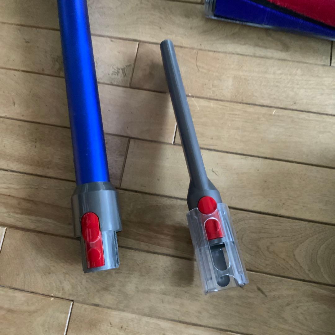Dyson V11 Fluffy SV14 コードレス スティッククリーナー本体