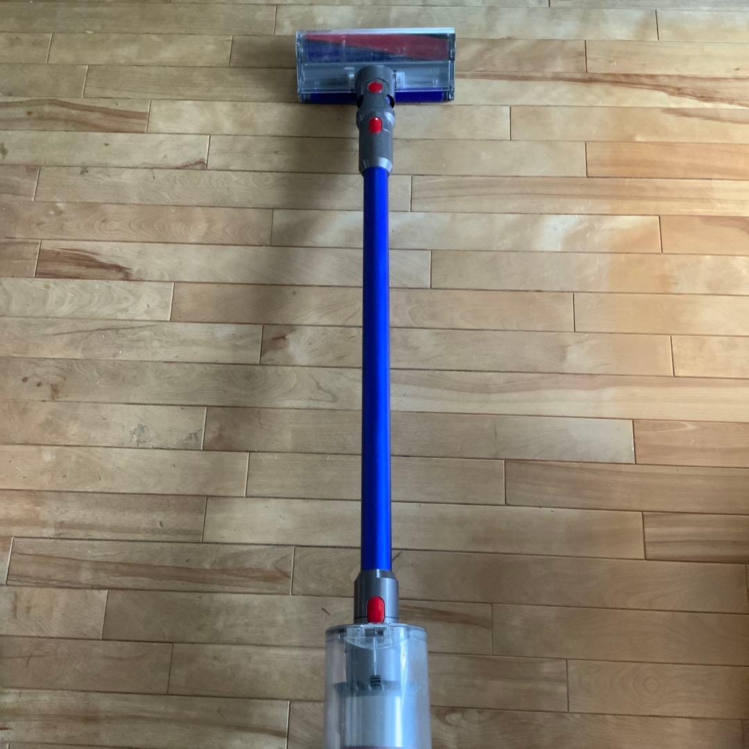 Dyson V11 Fluffy SV14 コードレス スティッククリーナー本体