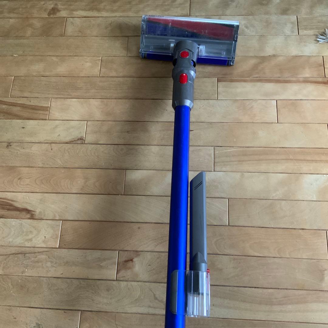 Dyson V11 Fluffy SV14 コードレス スティッククリーナー本体