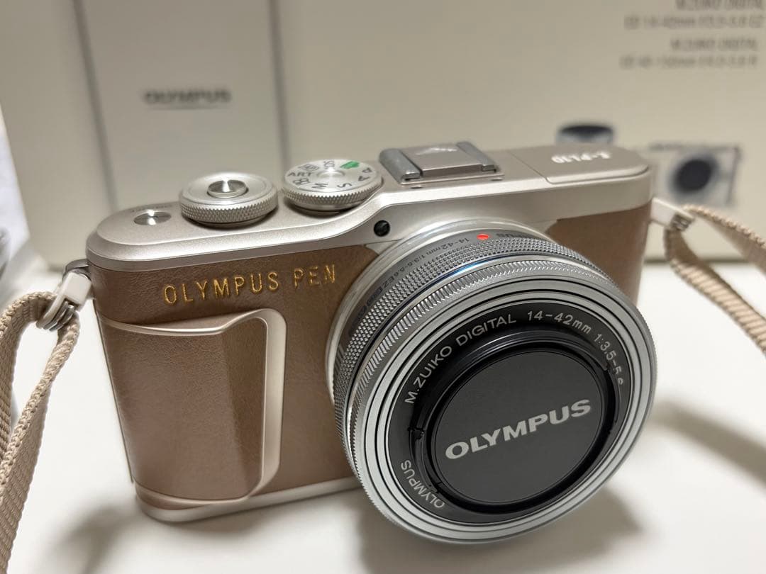 OLYMPUS PEN E-PL10 ミラーレス一眼