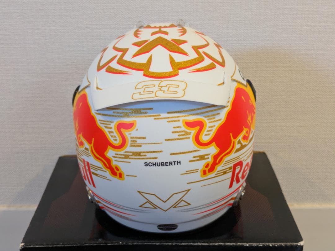 フェルスタッペン 2020年 レッドブル 直筆サイン ヘルメット