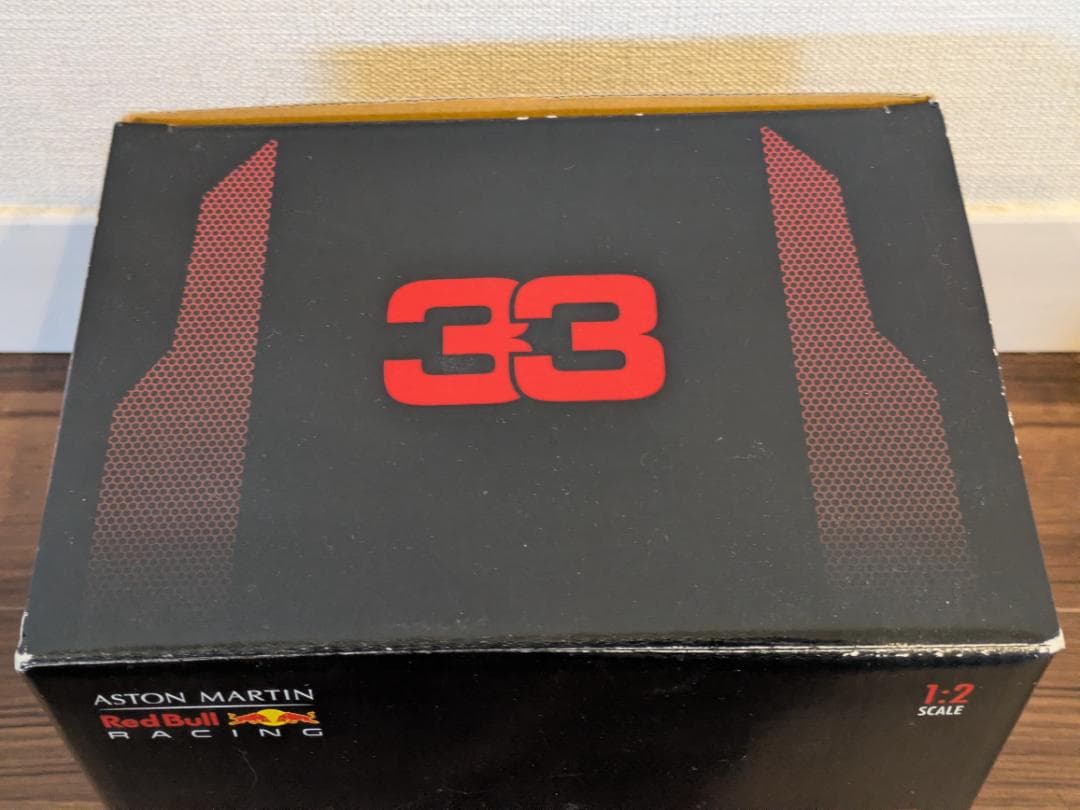 フェルスタッペン 2020年 レッドブル 直筆サイン ヘルメット