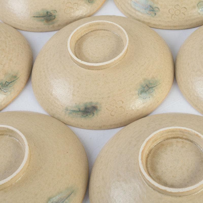 和食器　黄瀬戸　数江瓢鮎子作　花草文　蓋向付　十客　共箱　V　9968A