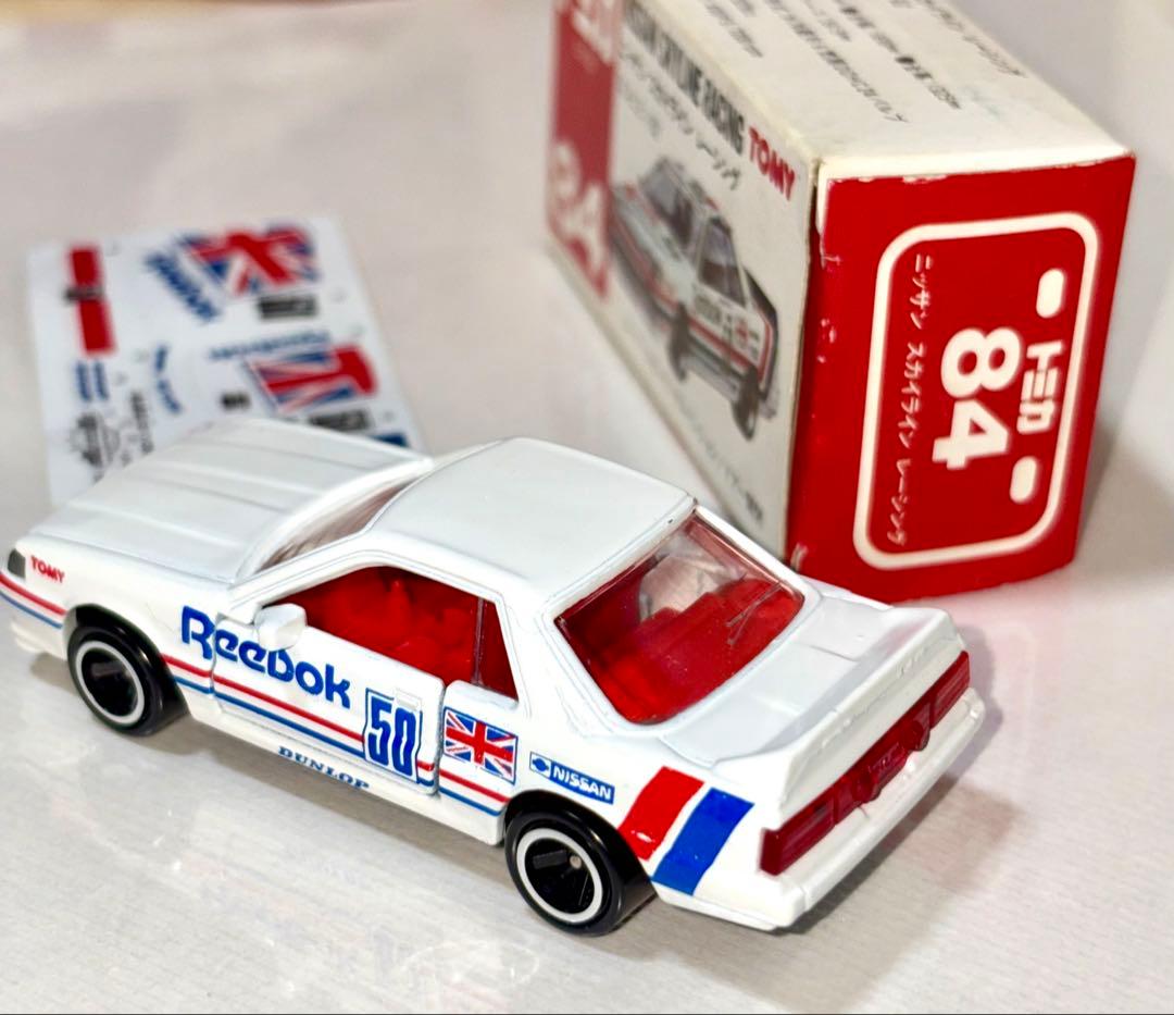 トミカ 赤箱84 NISSAN SKYLINE RACING Reebok