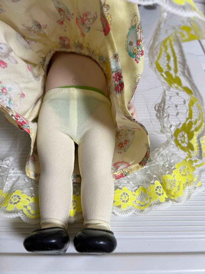ディズニーアニメータードールの人形（アナ、エルサ）洋服セット