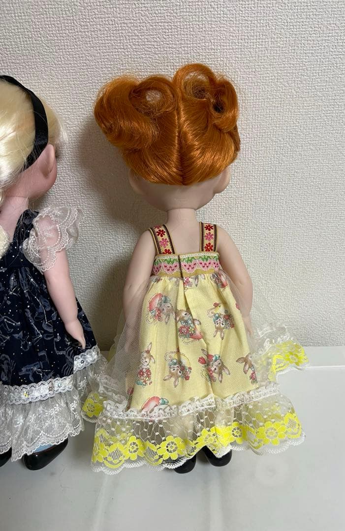 ディズニーアニメータードールの人形（アナ、エルサ）洋服セット