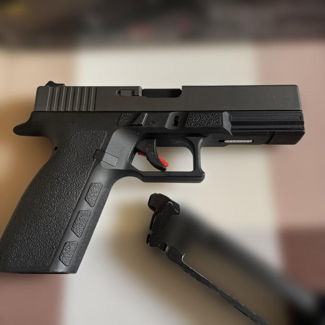 Carbon8 Striker9 Co2 プラスチック製