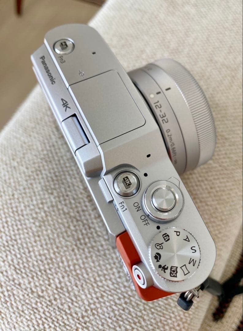 Panasonic LUMIX G DC-GF9W ミラーレスカメラ