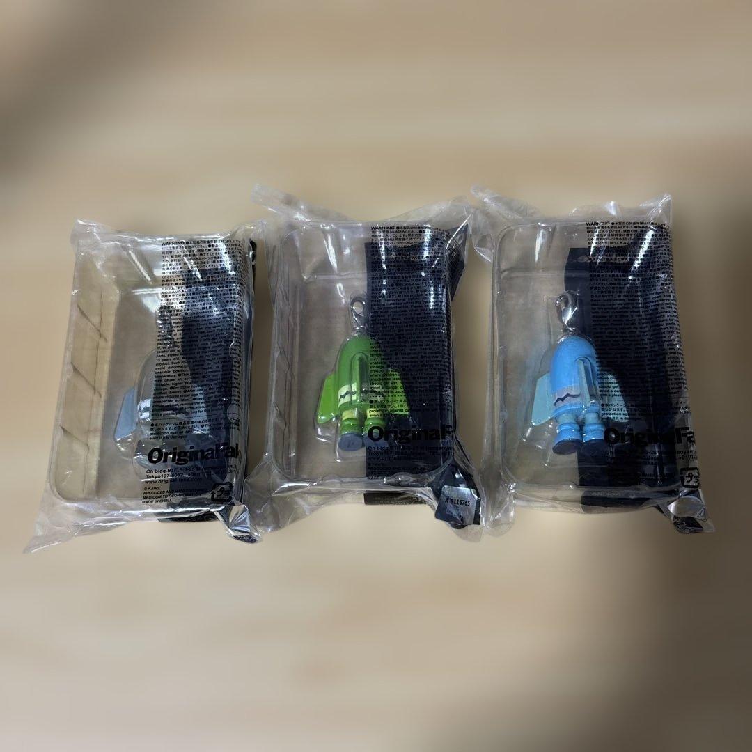 KAWS キーホルダー ストラップ 全26種 フルコンプセット