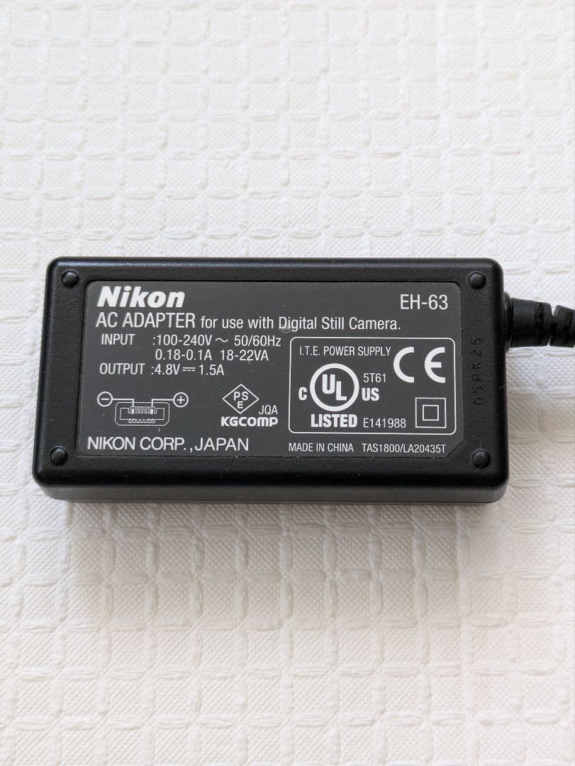Nikon COOLPIX S3 通電確認済　コンパクトデジタルカメラ