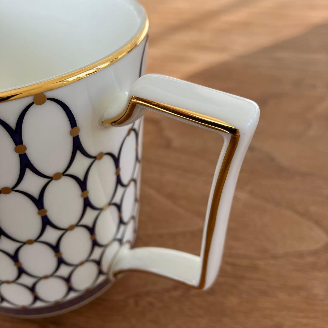  マグカップ　シルエットデザイン