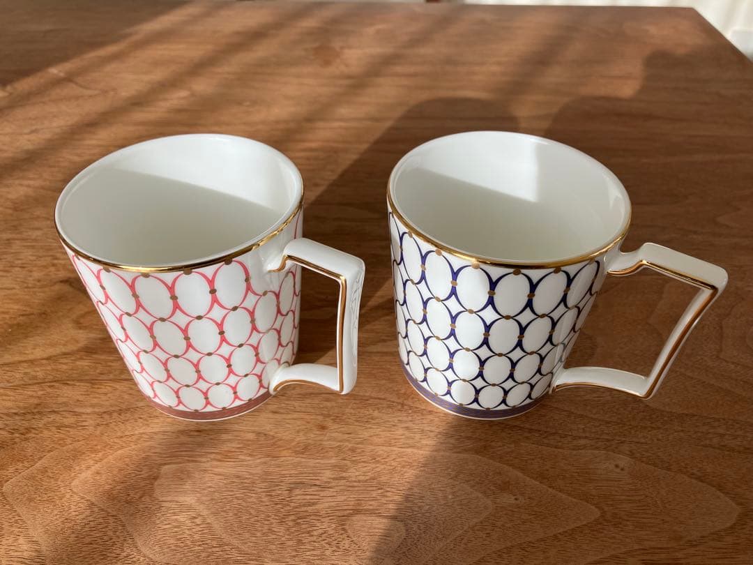  マグカップ　シルエットデザイン