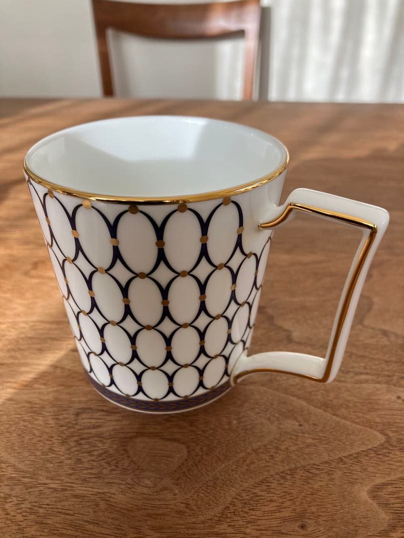  マグカップ　シルエットデザイン