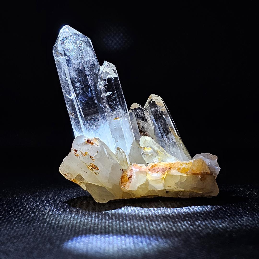 ヒマラヤ エンジェルラダー ゴールデンヒーラー 水晶クラスター【極希少】