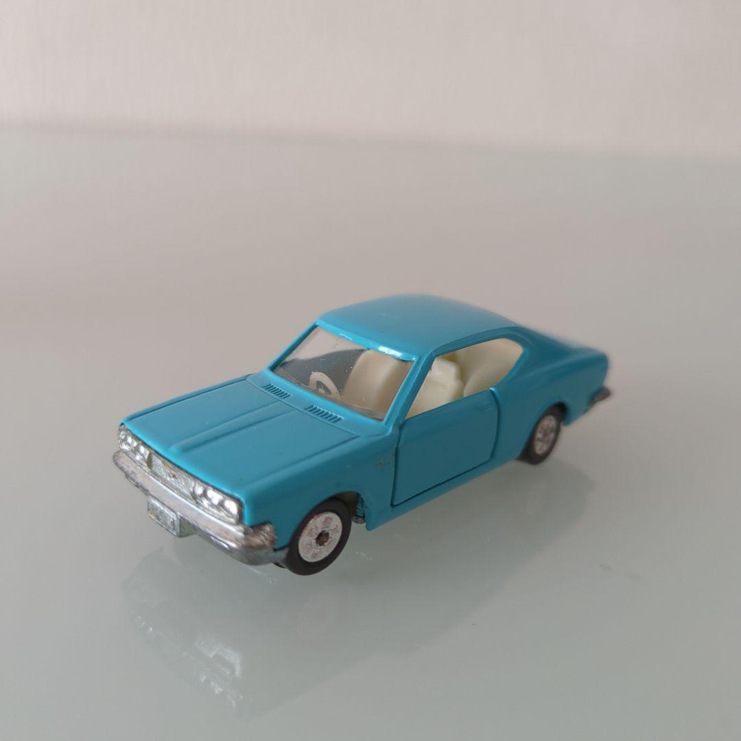 お値下げ【美品】黒箱 トミカ ニューコロナ ハードトップ SL 色指定箱