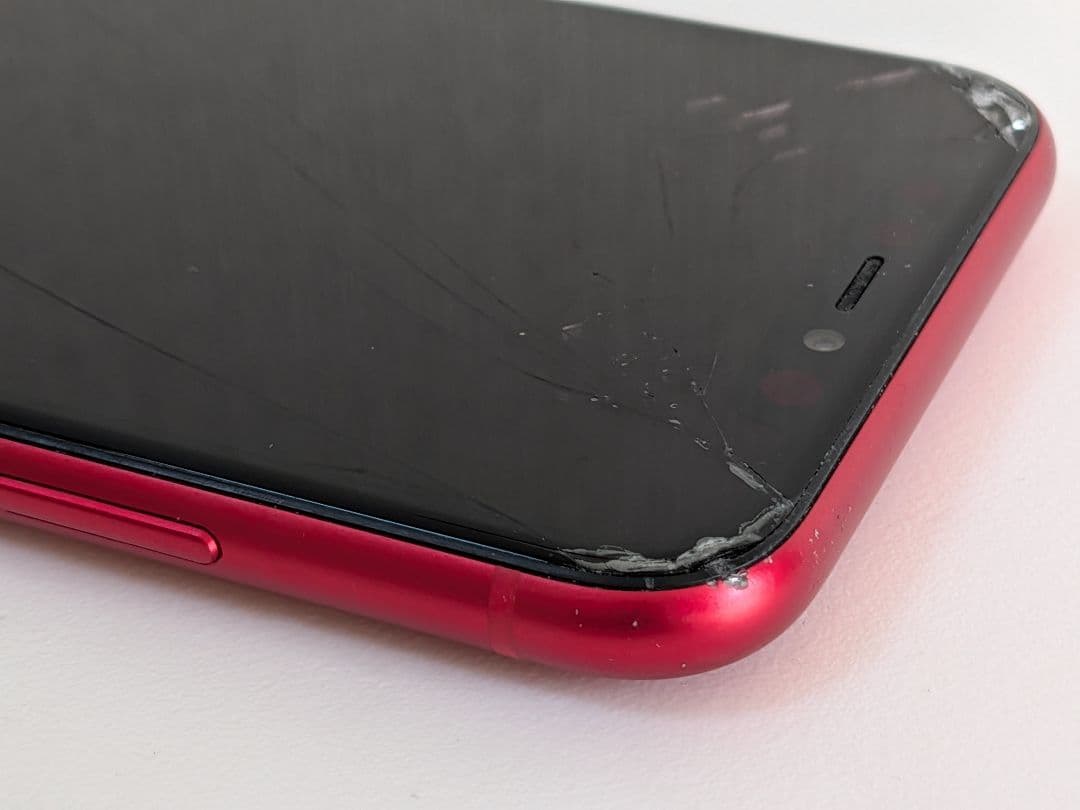 Apple iPhone 11 (PRODUCT RED) 元箱、イヤホンつき