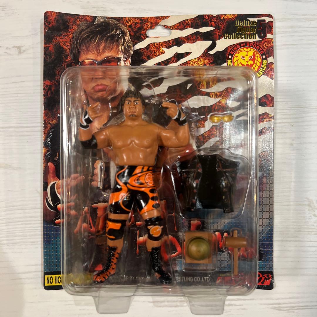 天山広吉 小島聡 2体セット NJPW デラックスフィギュアコレクション 未開封