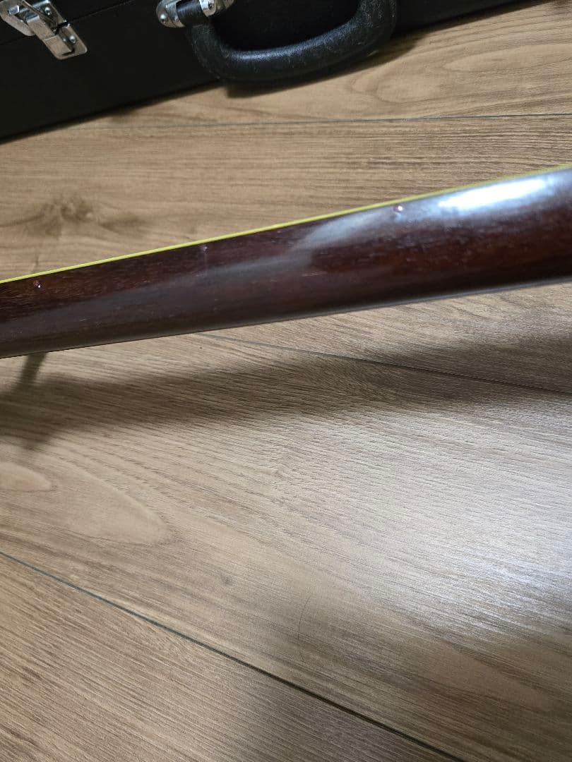 メンテナンス品　津軽三味線練習仕様　紅木の中棹三味線セット　正寸です