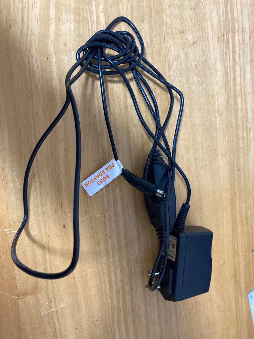 BOSS GT-1 ギターエフェクター 本体とACアダプター