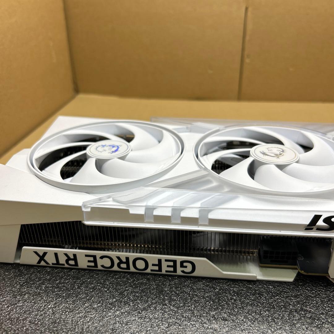 グラフィックボード・グラボ・ビデオカード MSI GeForce RTX 5070 Ti 16G GDDR7