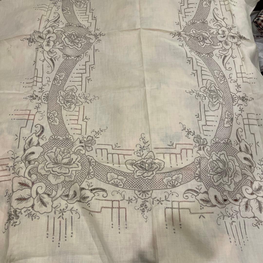 SWATOW 中国　刺繍入り　テーブルクロス　マルチカバー