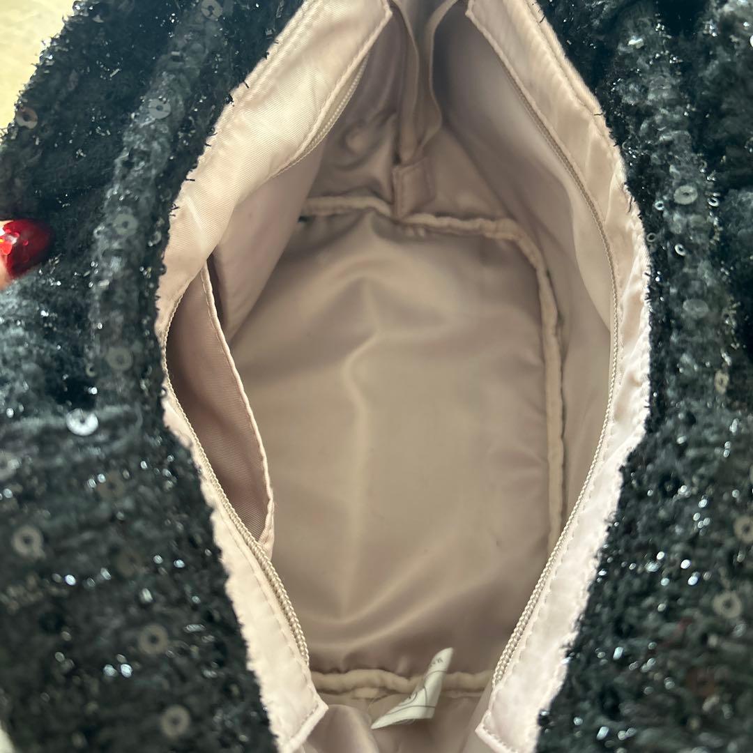 ザハバイエリー　フリルバッグ Tweedy Bebe 黒ツイードトートバッグ