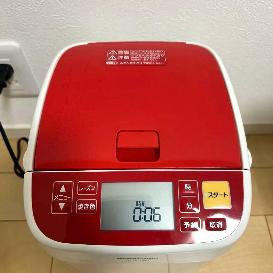 Panasonic ホームベーカリー　SD-BH1001 1斤タイプ