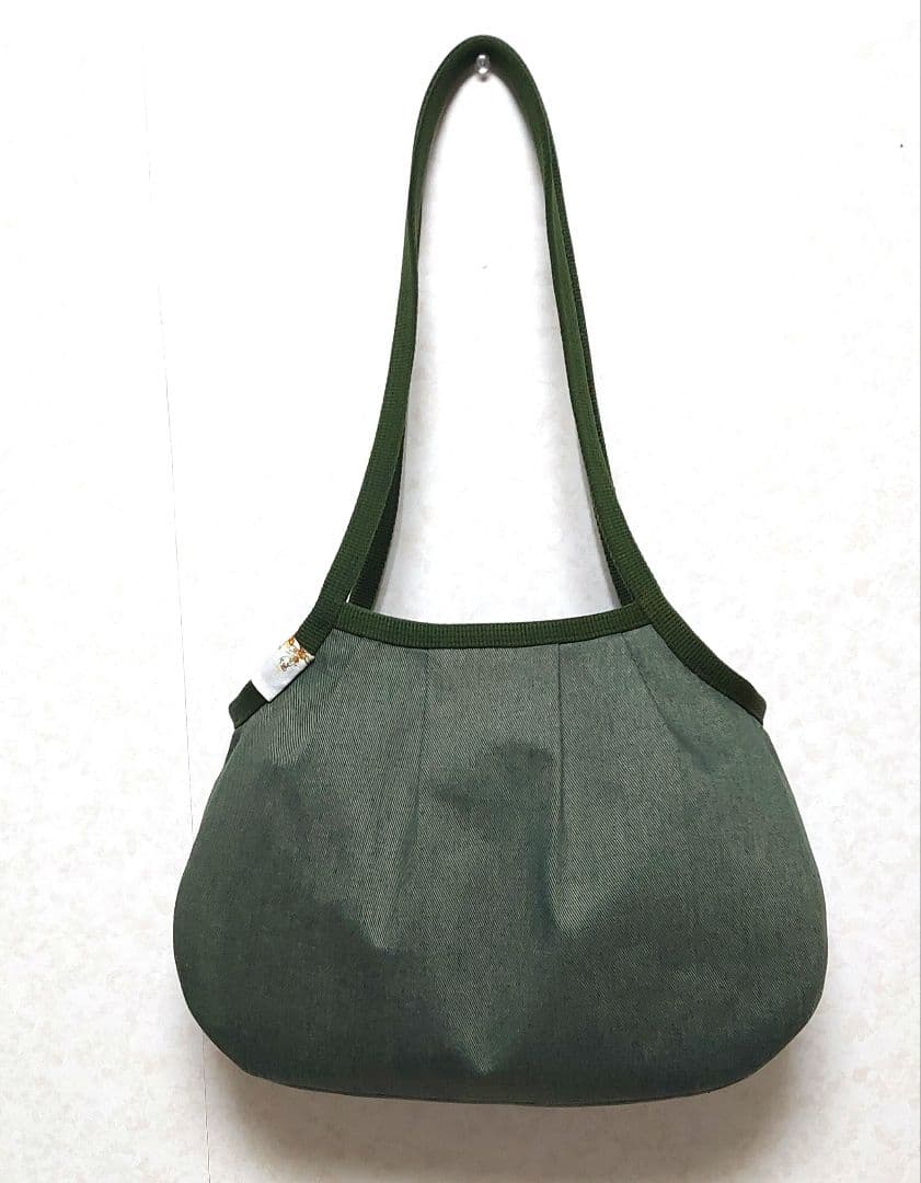 ライアン ✻ グラニーバッグ　ハンドメイド