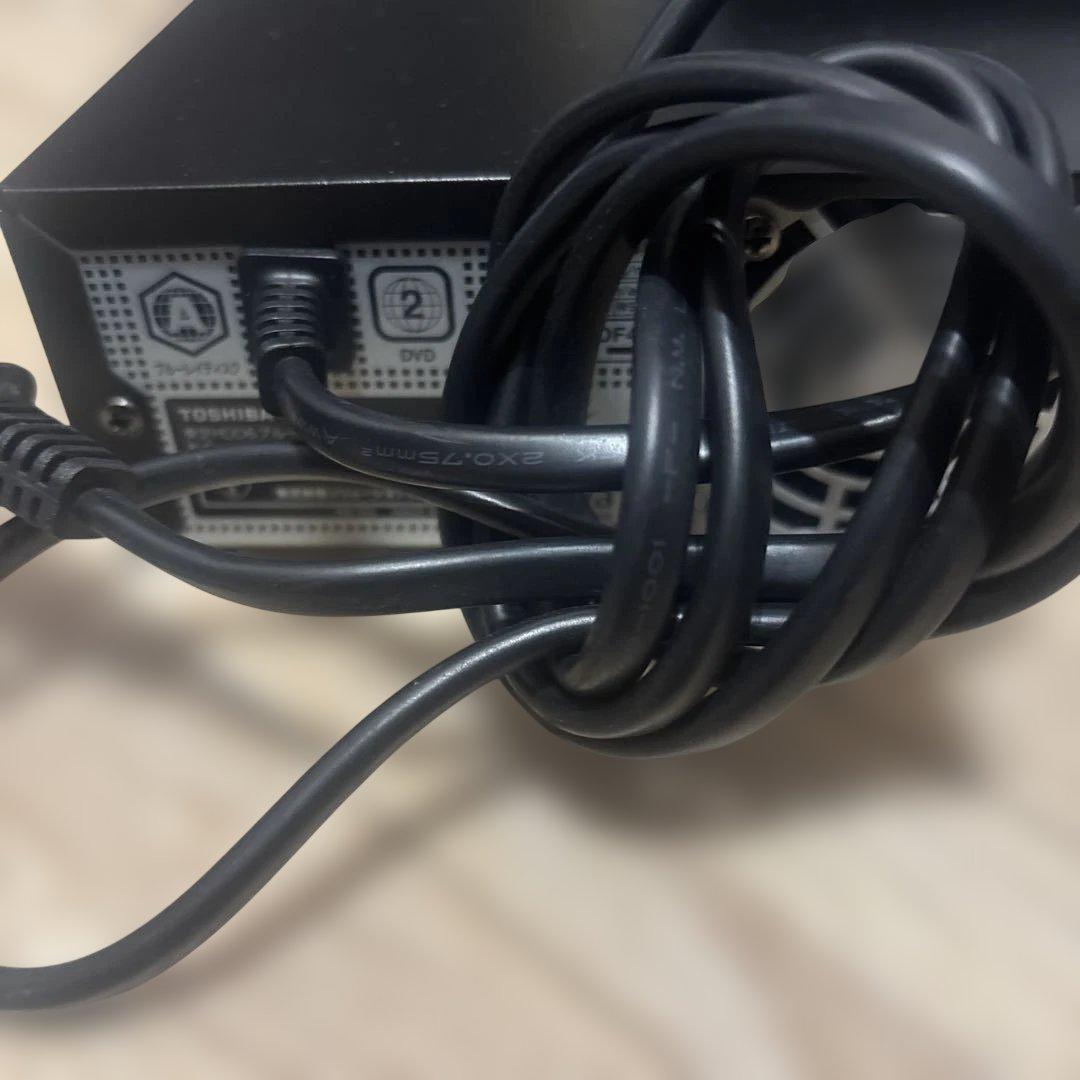 TOSHIBA DBR-M2008 東芝　BDレコーダー