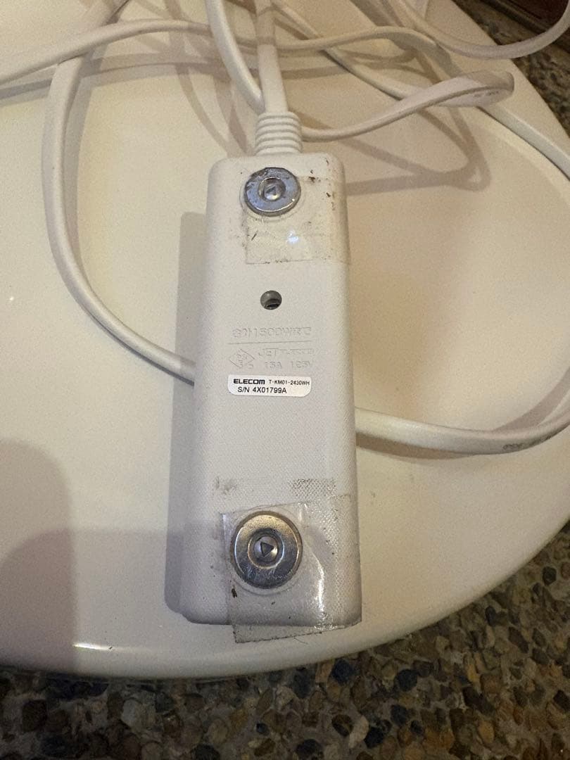 RCA Google TV 32型 R32Q1HG スタンド付き 直接引取のみ