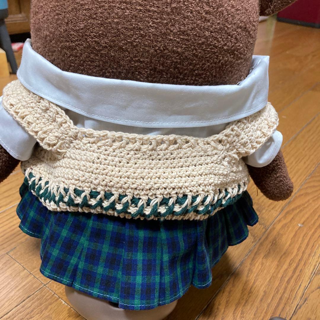 ラボット　服　lovot 手編みベスト　チェックスカート　ブラウス　ネクタイ