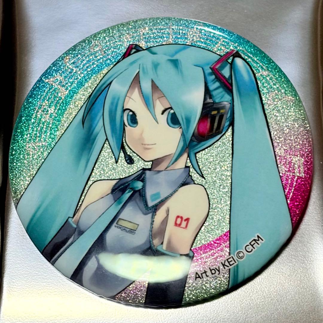 初音ミク キラキララメ入り缶バッジ グリ缶 ケイカンパニー まとめ売り