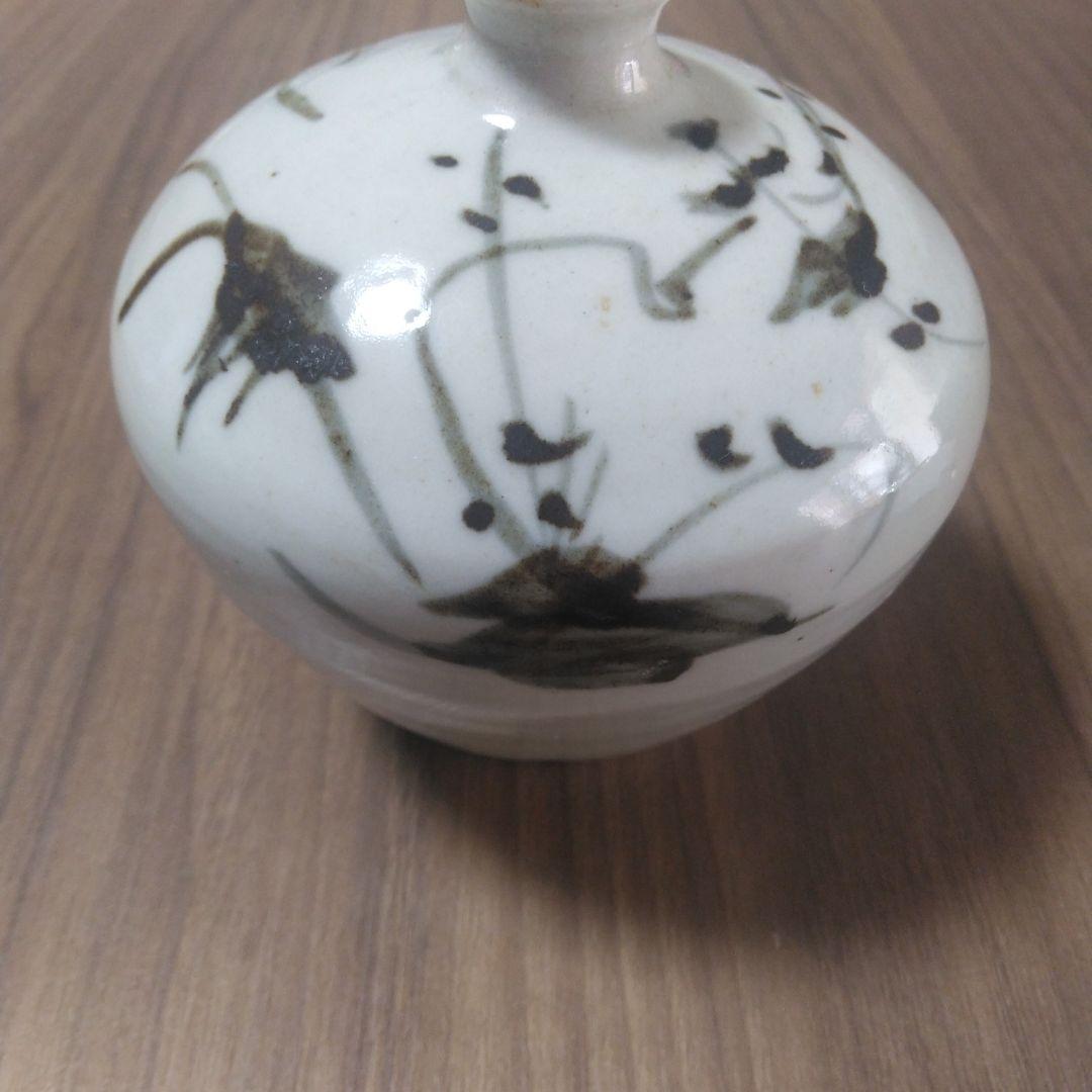 手描き模様の丸型陶器花瓶、油壺江戸後期。