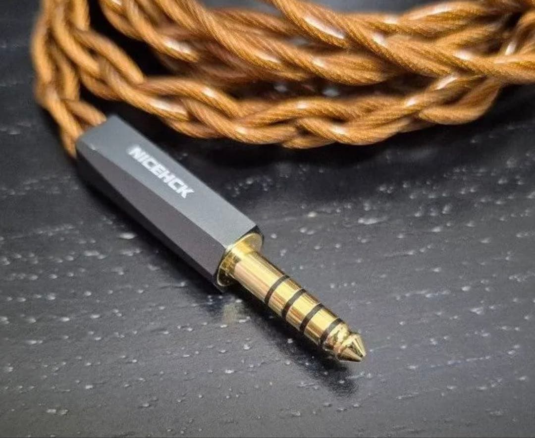 イヤホン NiceHCK OurLaura 4.4mm 2pin