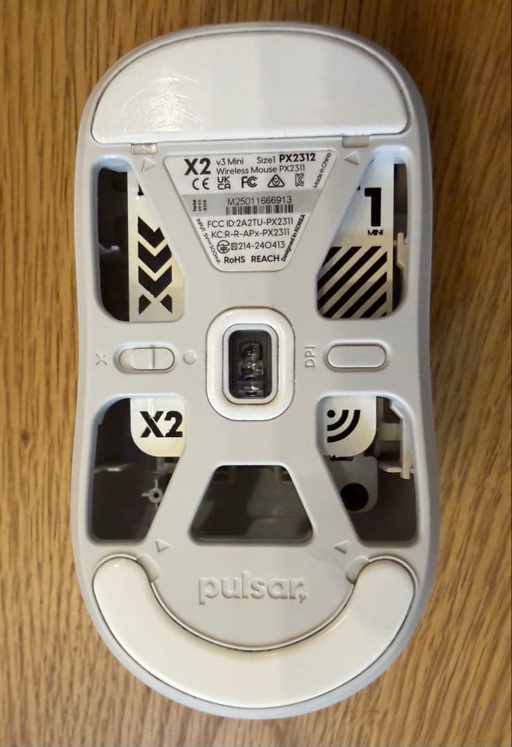 マウス・トラックボール Pulsar X2 v3 Mini White