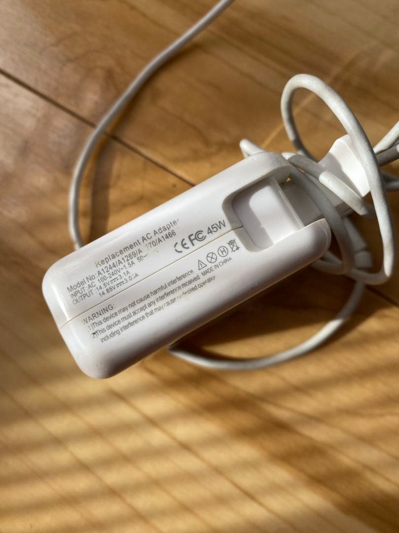 MacBook本体 MacBook Air 5,2 13inch corei7 Ivy Bridge