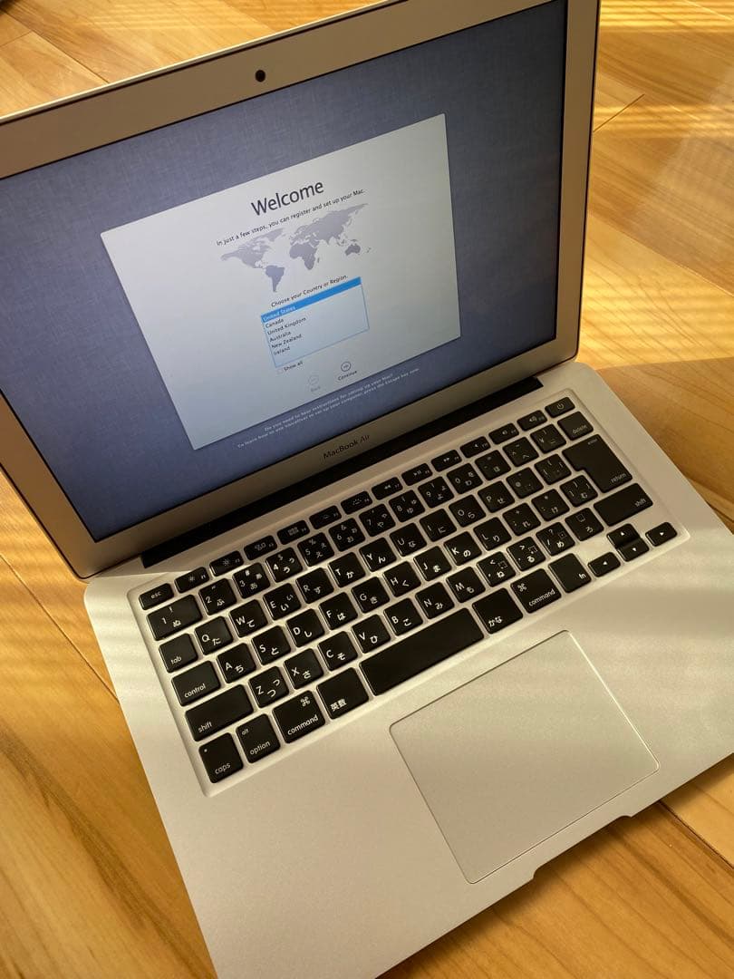 MacBook本体 MacBook Air 5,2 13inch corei7 Ivy Bridge