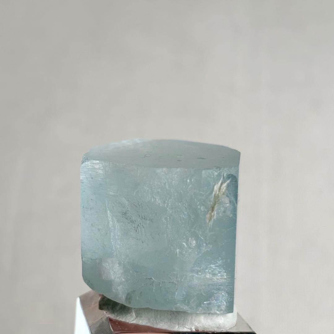 アクアマリン 約43g 原石 結晶 鉱物標本