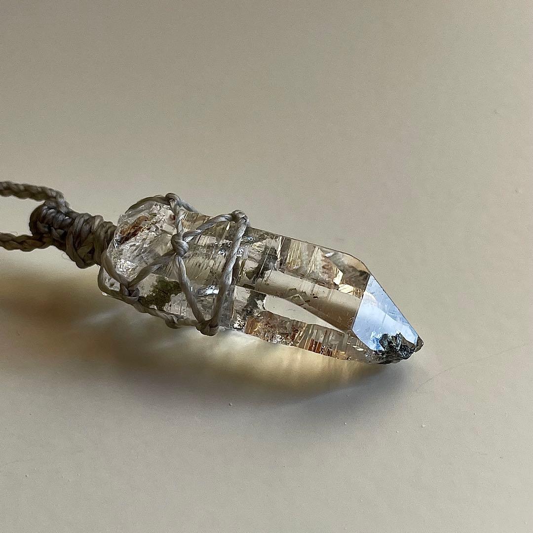 ヒマラヤ水晶 ガネッシュヒマール ＊ マクラメペンダント ネックレス 25