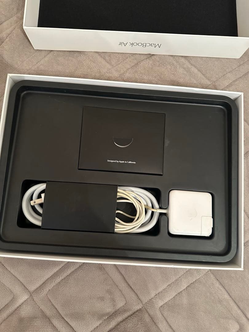 Apple MacBook Air 13インチ 2017 シルバー