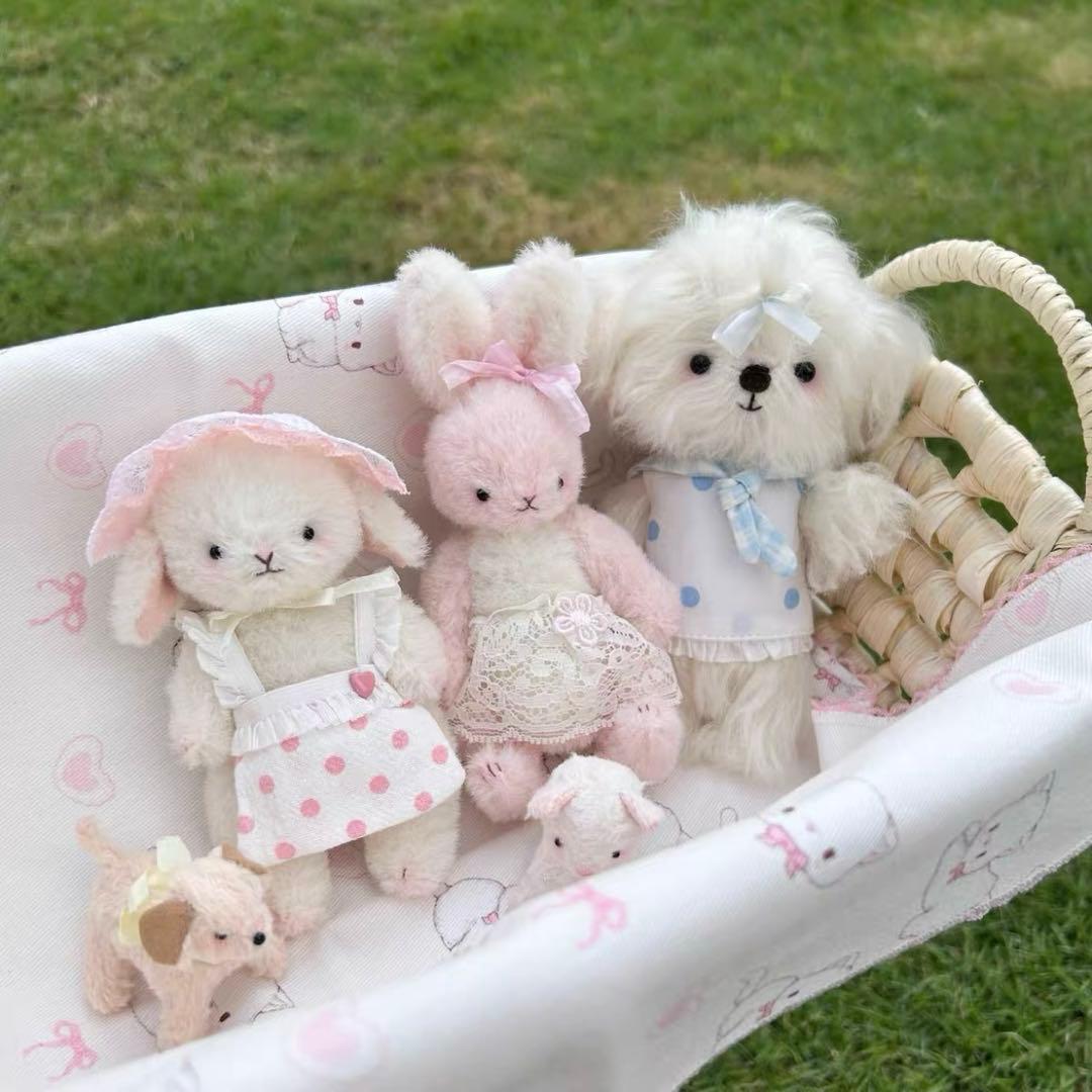 愛おしすぎるワン 仔犬 アーティストベア 海外作家様 ハンドメイド ぬいぐるみ
