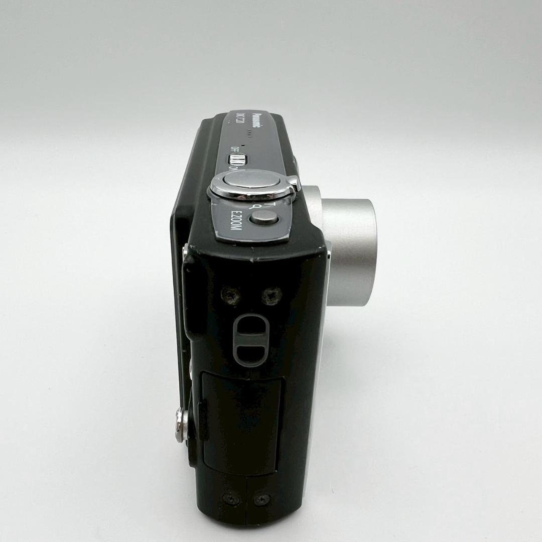 【完動品】Panasonic LUMIX DMC-FS20 コンデジ 動作確認済