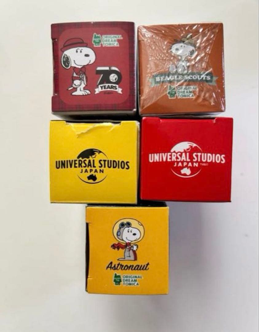新品　まとめ売り　トミカ USJ限定 ピーナッツ スヌーピータウン　限定　可愛い
