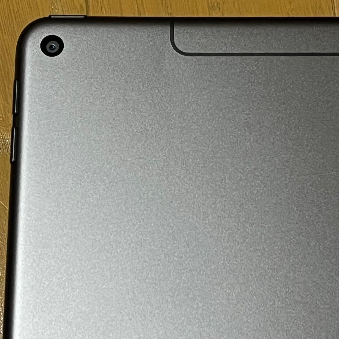 Apple iPad Air 第3世代セルラーwi-fi一部ジャンク 90%綺麗