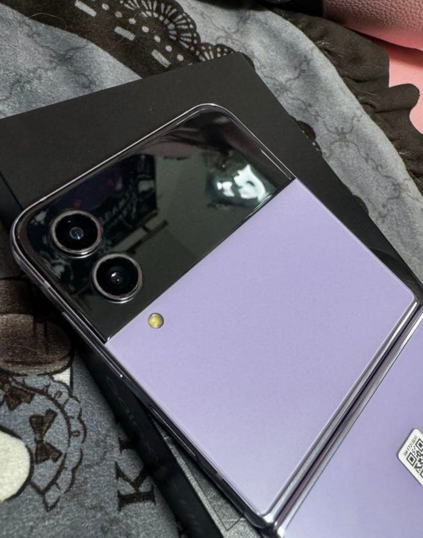 スマートフォン本体 Galaxy Z Flip4 128GB