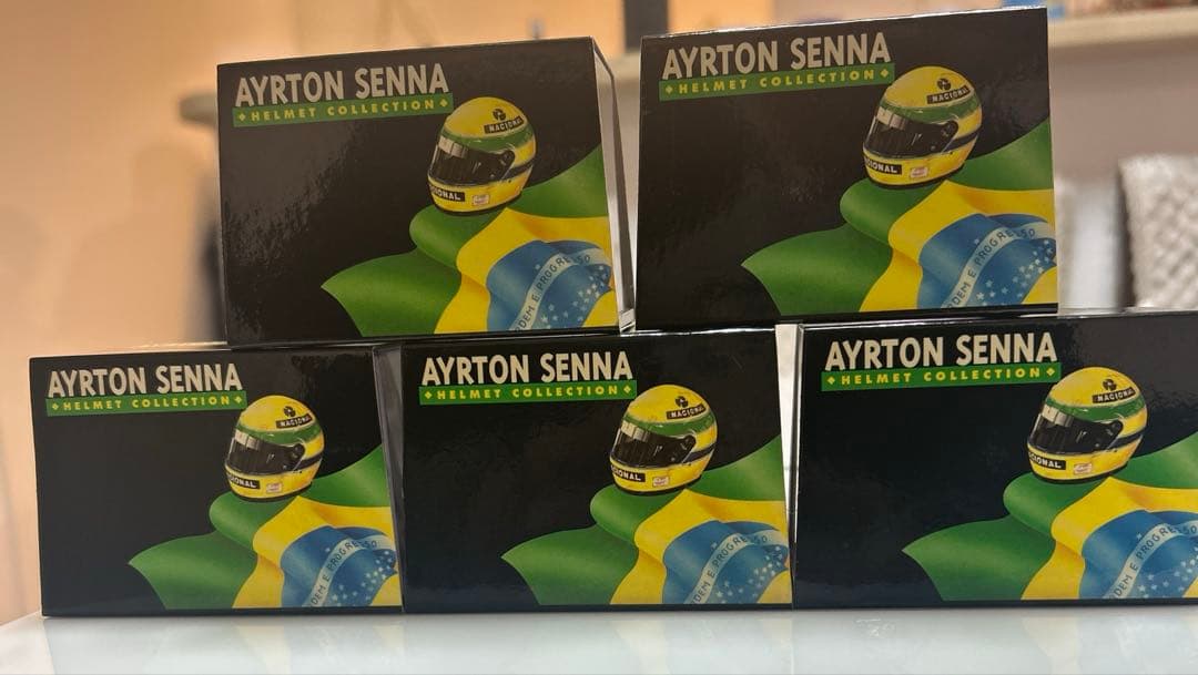 1/8 ミニチャンプス アイルトンセナ ヘルメット 5個セット+ セナフィギュア