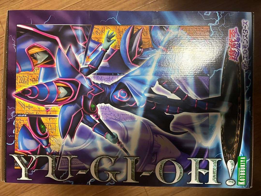 ブラックマジシャン　コトブキヤ　フィギュア