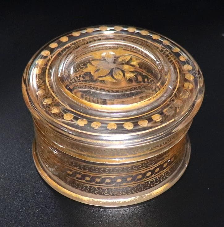 オールド・バカラ 1900年頃 金彩蓋物 希少絵柄 ボンボニエール アートピース